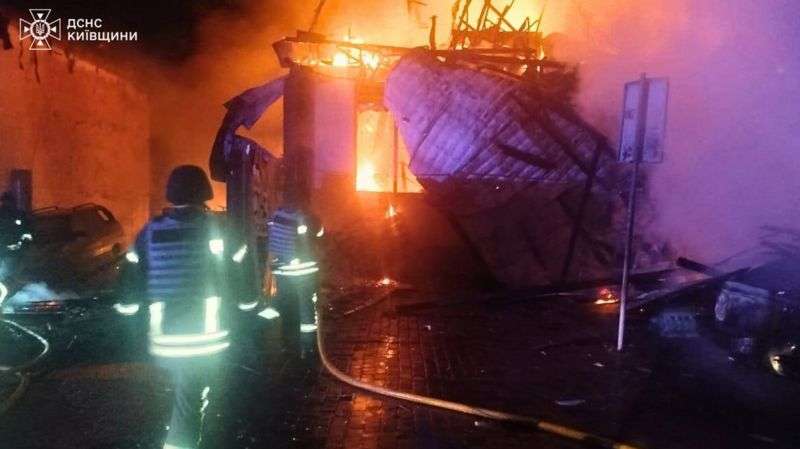 Major Russian strikes cut power in Kyiv and across Ukraine